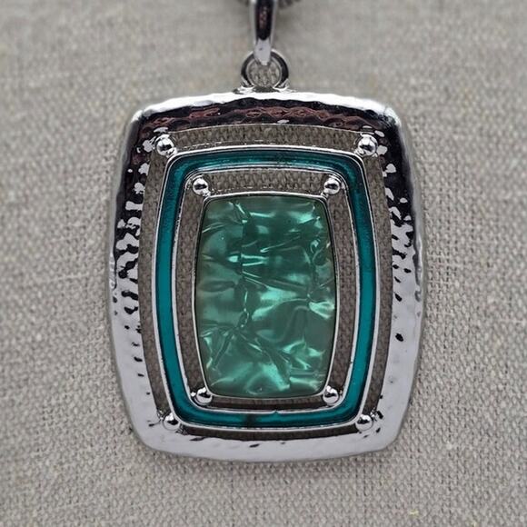 Chico's Teal Green Statement Pendant Necklace Snake Chain - Picture 5 of 6